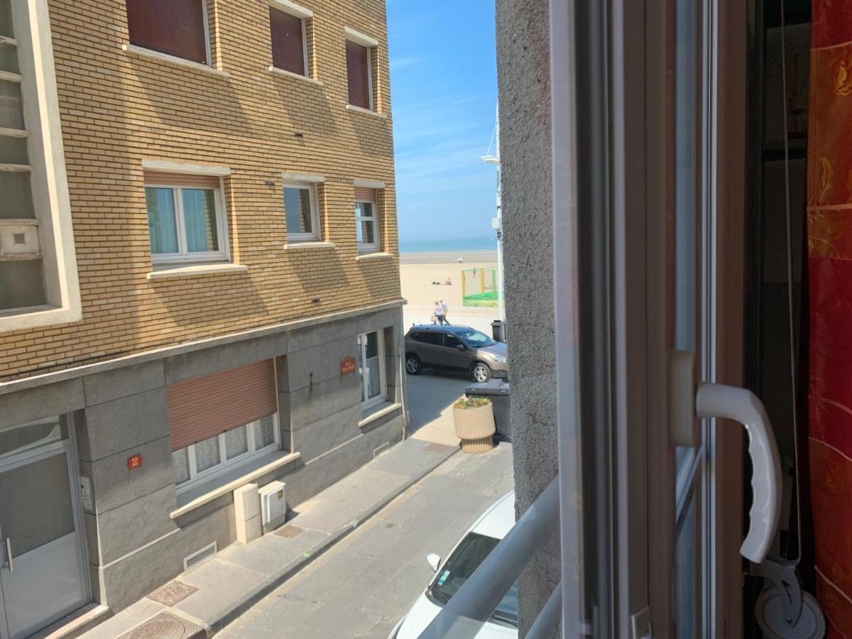Belle Rade Les Pieds Dans L'Eau Daire Dunkirk Dış mekan fotoğraf